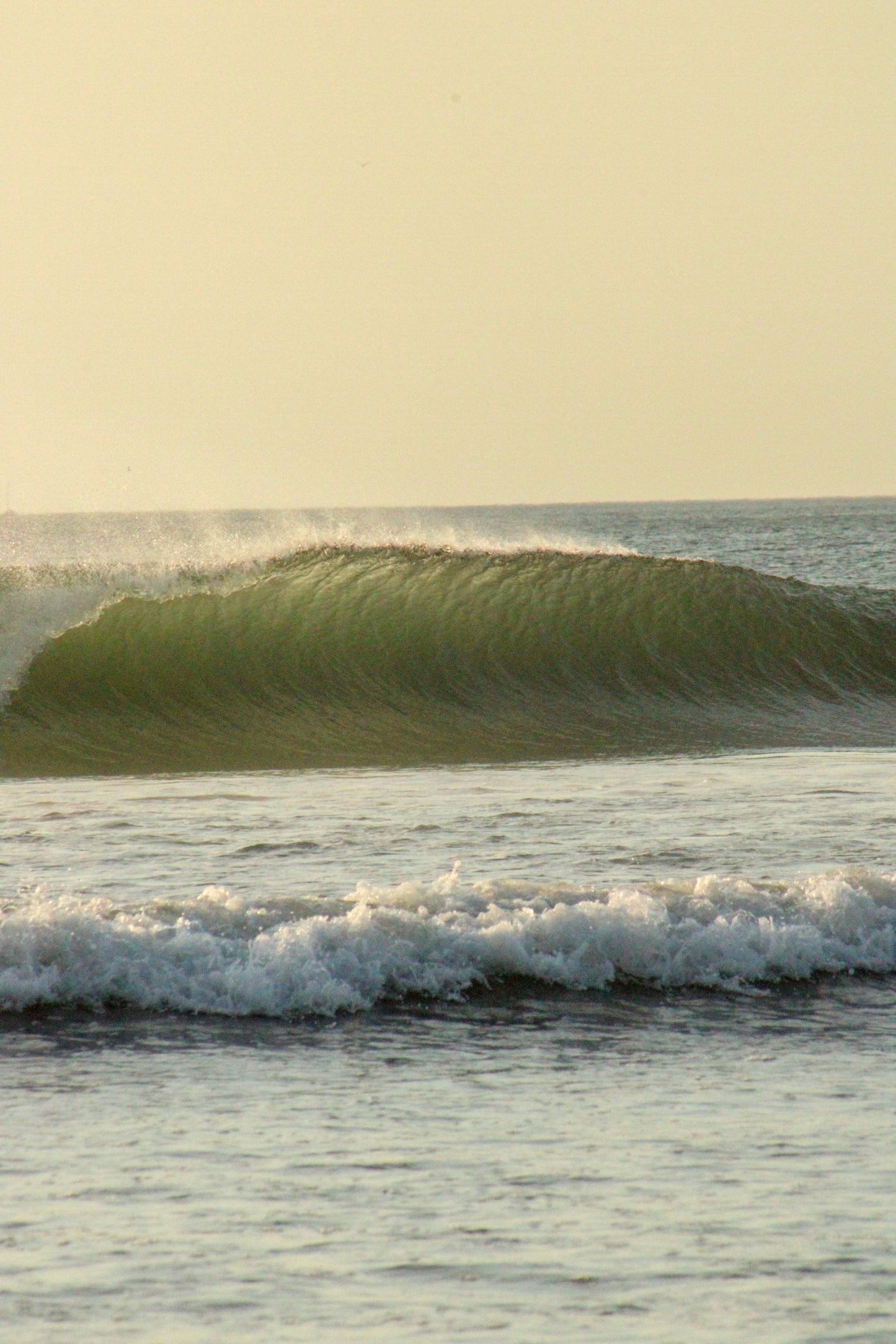 Costa Rica Sunrise Wave