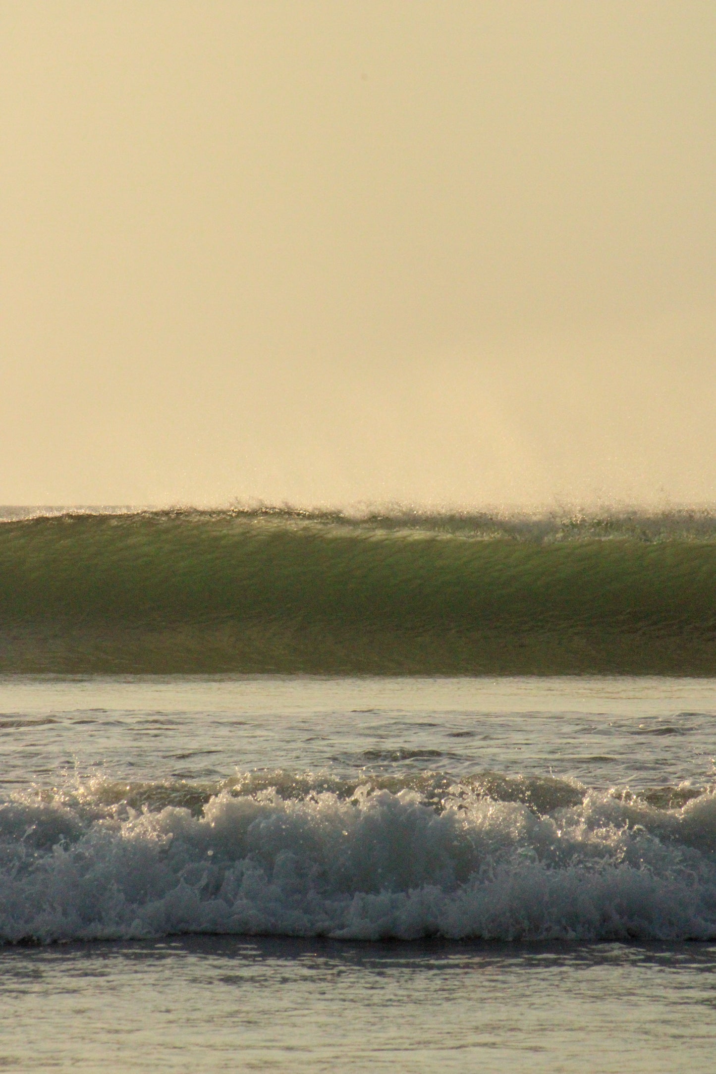 Costa Rica Wave Peak